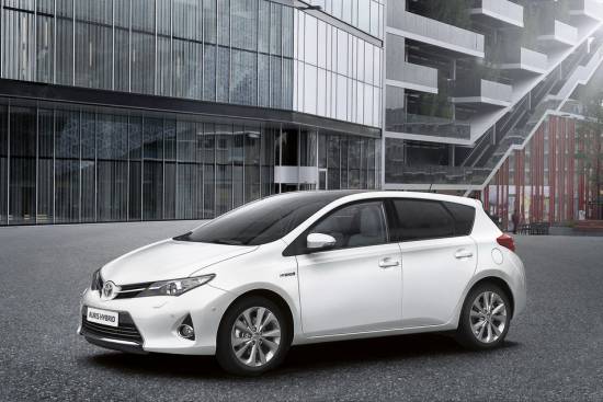 Toyota auris - vodilna v rasti prodaje v evropskem segmentu C