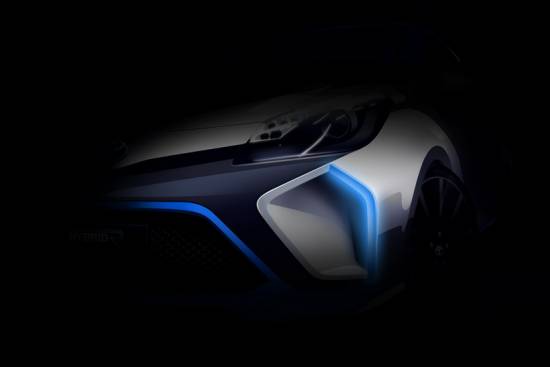 Toyota bo v Frankfurtu predstavila koncept Hybrid-R