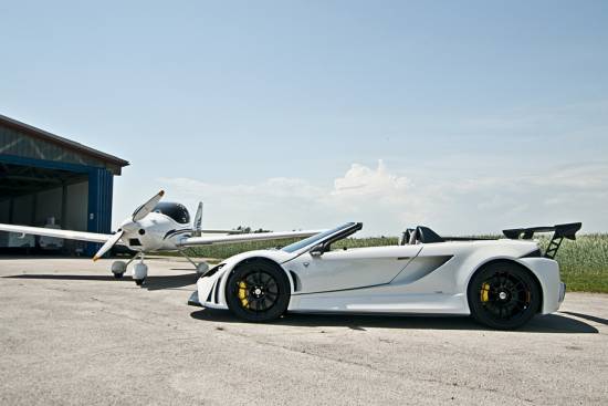 Tushek renovatio na britanski razstavi Salon Prive 2012