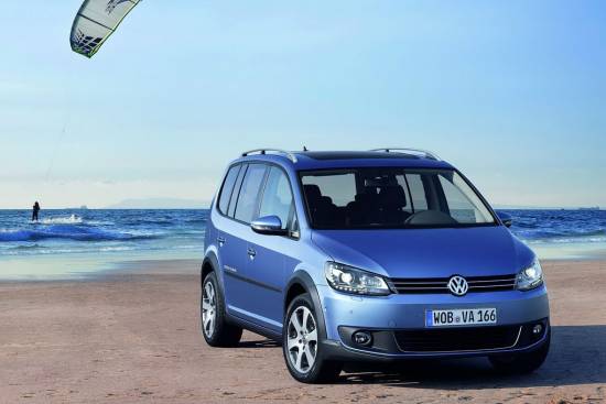 Volkswagen cross touran