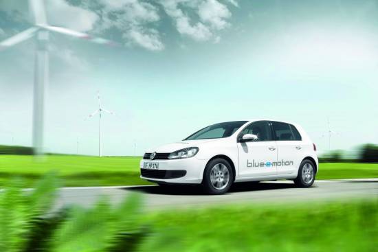 Golf blue-e-motion bo elektrificiral Bruselj