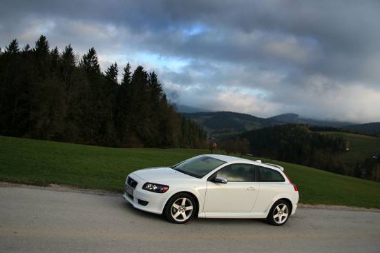 Volvo C30 2,0D powershift R-design