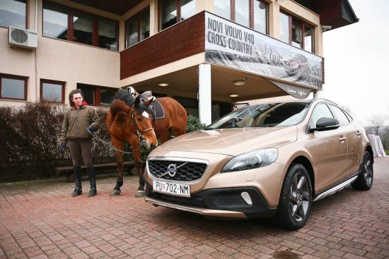 Volvo V40 cross country že naprodaj