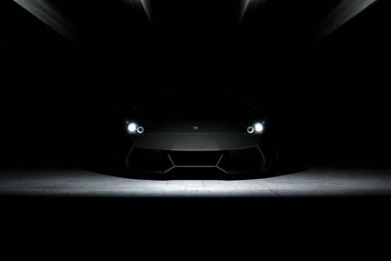Lamborghini in Boeing – karbonske umetnine