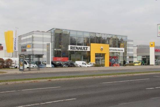 Nov Renault PRO+ center v Ljubljani