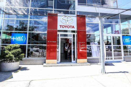 Toyota je v Celju pridobila nov prodajni salon