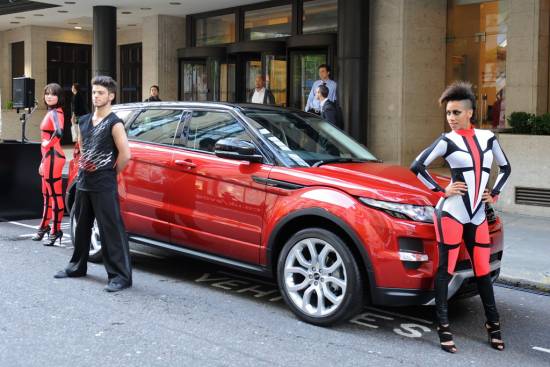 Range rover evoque se predstavi na otvoritvi Wimbledona